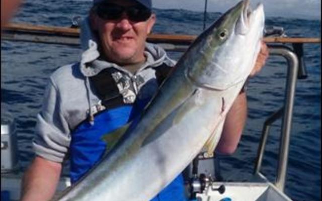 Voorsitter Johan van Zyl het nou wel nie â€˜n rekord verbeter nie, maar het goeie rede om tevrede te voel met sy geelstert van 8.34kg.  