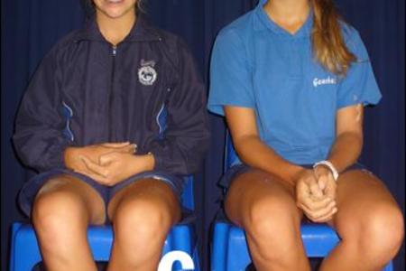 Monique Hugo (1500m Stap, Dogters 0/13) en Anrie van Niekerk (Diskus, Dogters 0/13) is die twee knap atlete van Laerskool Gansbaai wat inÂ  dieÂ  BolandspanÂ  opgeneemÂ  isÂ  enÂ  wat eerskomende Saterdag, 4 Maart,Â  aan die Wes-Kaap Atletiekbyeenkoms deelneem.