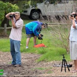Meer pret as om in die natuur met â€˜n kamera in aksie te wees, kan daar nie vir fotograwe wees wat terselfdertyd ontspanning nodig het nie. Links is Christo Wessels besig om sy stokperdjie uit te leef.
