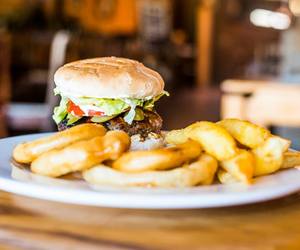 Where to Grab a Burger in Botrivier
