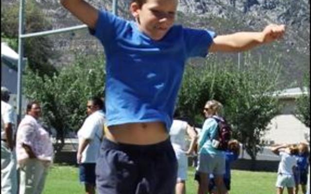 Die verspringer â€˜vliegâ€™ deur die lug.