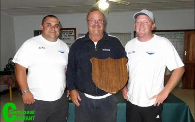 Die  span van Overstrand Muinsipaliteit het derde in die â€˜Aâ€™-groep geÃ«indig,  Hulle is van links:  Juan Havenga,  Kat Myburgh  en  Willem Germishuys.