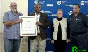 Franskraal Buurtwag ontvang sertifikaat