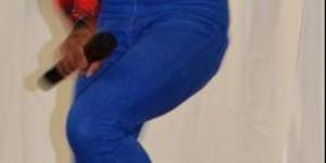 Die Cultivaria-dansitem is deur Cohen Arries gelewer.