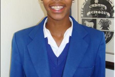 Ilne Benjamin, â€˜n leerder van HoÃ«rskool Overberg in Caledon, is onlangs gekeur om aan die Wes-Kaap netbalproewe in Riversdal te gaan deelneem.