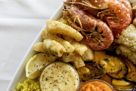 gansbaai_places_to_eat_seafood_platter_1497856782