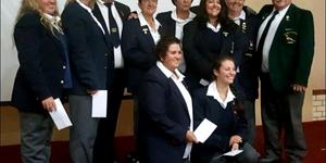 Sandri Lourens (2de van links) staan hier saam met die res van die Westelike Provinsiale Damesspan waarin sy opgeneem is en wat in Februarie 2018 in Bloemhof gaan deelneem.
