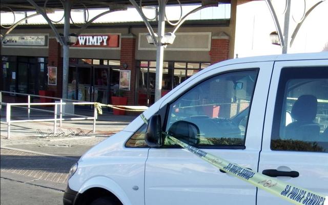 Die misdaadtoneel  is Woensdagoggend in die vroeÃ« oggendure deur die polisie afgesper. 