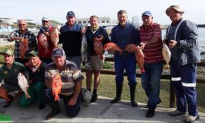 Rooi vis en snoek byt al te lekker