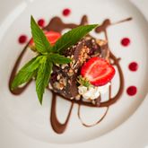 Xplorioâ„¢ Stanford - The Tasting Room at Stanford Hills - Chocolate Pudding with Strawberries