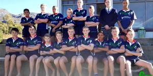 Laerskool  De Villiers Graaff se o/13 rugbyspan.  Agter van links:  Wihann Swartz,  Jesse van Kamp,  JP Jacobs,  Tobie Burger,  Benjamin Montgomery, MJ Visagie, EedrÃ© van Greunen en Irlin Booyse.  Voor:  Daniel van Dyk, ShÃ¡n Brink, Luca du Plooy, Rohan Spammer, Louis Erasmus, Petri Lottering, Clayton Pietersen, Pierre Kotze en Jan Botha.