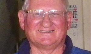 Solly Wessels verower Houespel