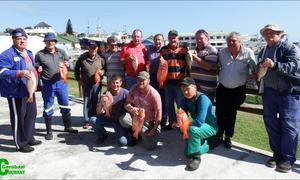 Hengelaars hap aan mekaar se hakke