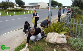 Verstommende 9 054 stukkies rommel opgetel