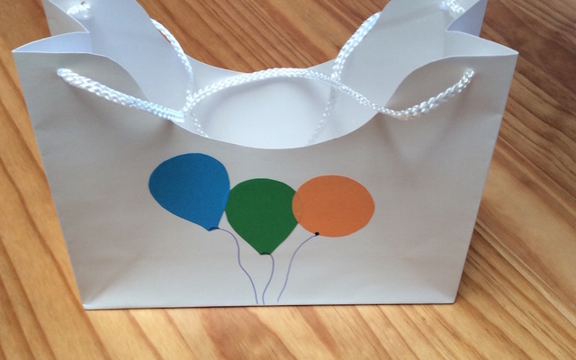 K_K_bags_with_paper_decorations_1__1512035489