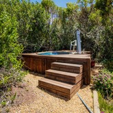 Cone bush cottage wood fired jacuzzi