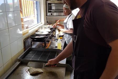 26814900_1617275925030873_6417745183986978576_n_1516088799