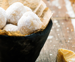 Recipe: Salted Caramel Fudge Balls