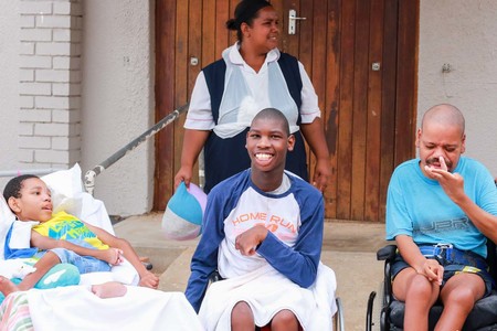 Elim_home_children_and_staff_1518417582