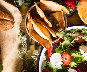 A Season for Picnics & Play!