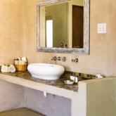 Comfort room / bathroom 