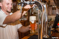 Great_white_house_barman_on_tap_beer_1520927538