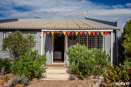 Martin_s_deli_exterior_1525686898