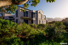 Seeff_Buy_your_dream_home_in_Stanford_1529327934