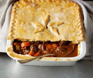 Recipe: Beef & Onion Pie