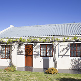 Bietou Cottage exterior view