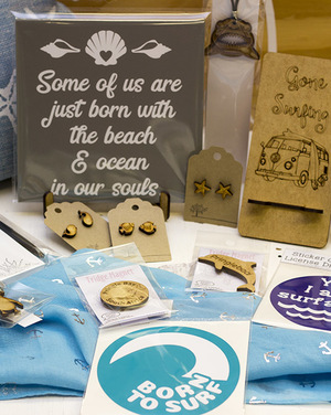 pringle_bay_retail_crafty_decor_and_gifts_beach_series_1536575300