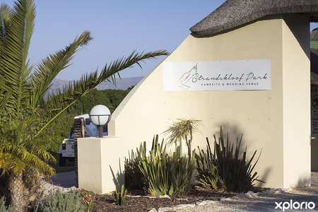 gansbaai_camping_site_strandskloof_park_outside_view_1539169924
