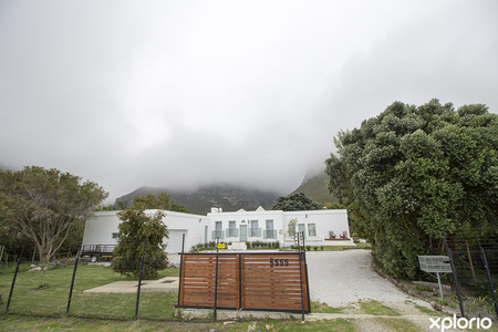 bettys_bay_accommodation_double5_double5_outside_view_1541838966