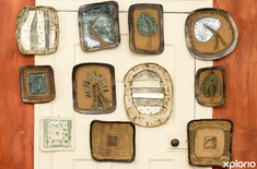 napier_art_muddylane_pottery_display_1543307651