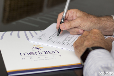 bettys_bay_realtor_meridian_realty_contract_1544095394