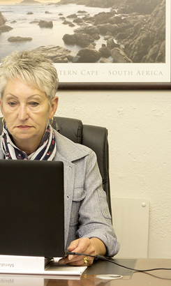 bettys_bay_realtor_meridian_realty_professional_realty_1544095501