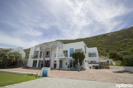 agulhas_accommodation_agulhas_ocean_house_outside_view_1544679703