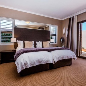 Cliff_lodge_bedroom_1522322764_1545901681