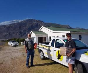 Let's show our support to the firefighters and volunteers!