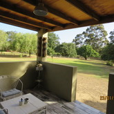 Bird Song Cottage at Town and Country Guesthouse 