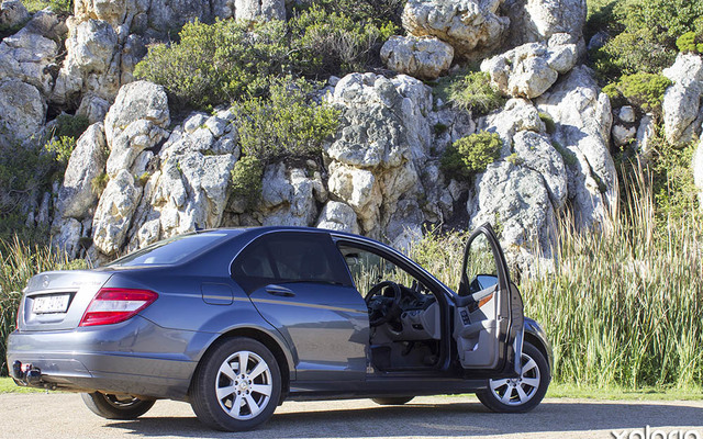 kleinmond_schuttles_transport_noregers_shuttle_services_side_view_1534921166_1550220884