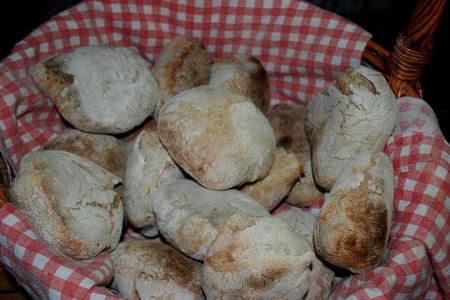 22894304_1106975849404861_511640000092781639_n_1551948336