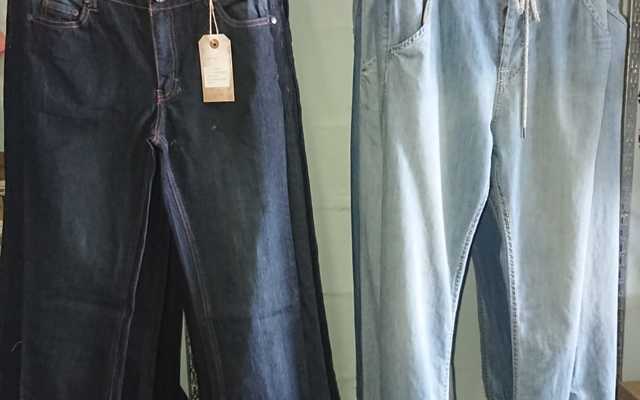 Kleinmond - Village Vibes - Kakiebos Comfy Stretchy Jeans