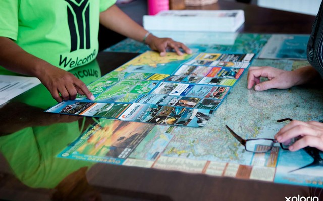 Gansbaai Tourism Bureau - Assisting Tourist