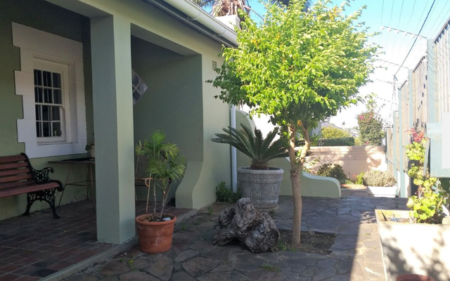 Seeff Bredasdorp - porch