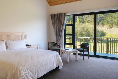 Houw_Hoek_Hotel_2_1559297594