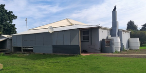 bredasdorp_seeff_bredasdorp_4_bedroom_house_for_sale_in_Bredasdorp_Main_house_outside_1559306534