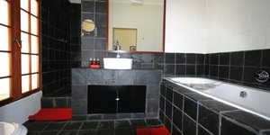 7_farm_215_homestead_rooms_72_4__1559542936