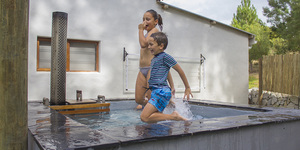 kleinmond_accommodation_njr_nuwejaarsfarm_splash_at_cottage_1559650937