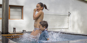 kleinmond_accommodation_njr_nuwejaarsfarm_splash_pool_1__1559650937